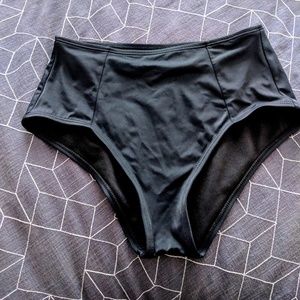 NWOT LA Hearts bikini bottoms